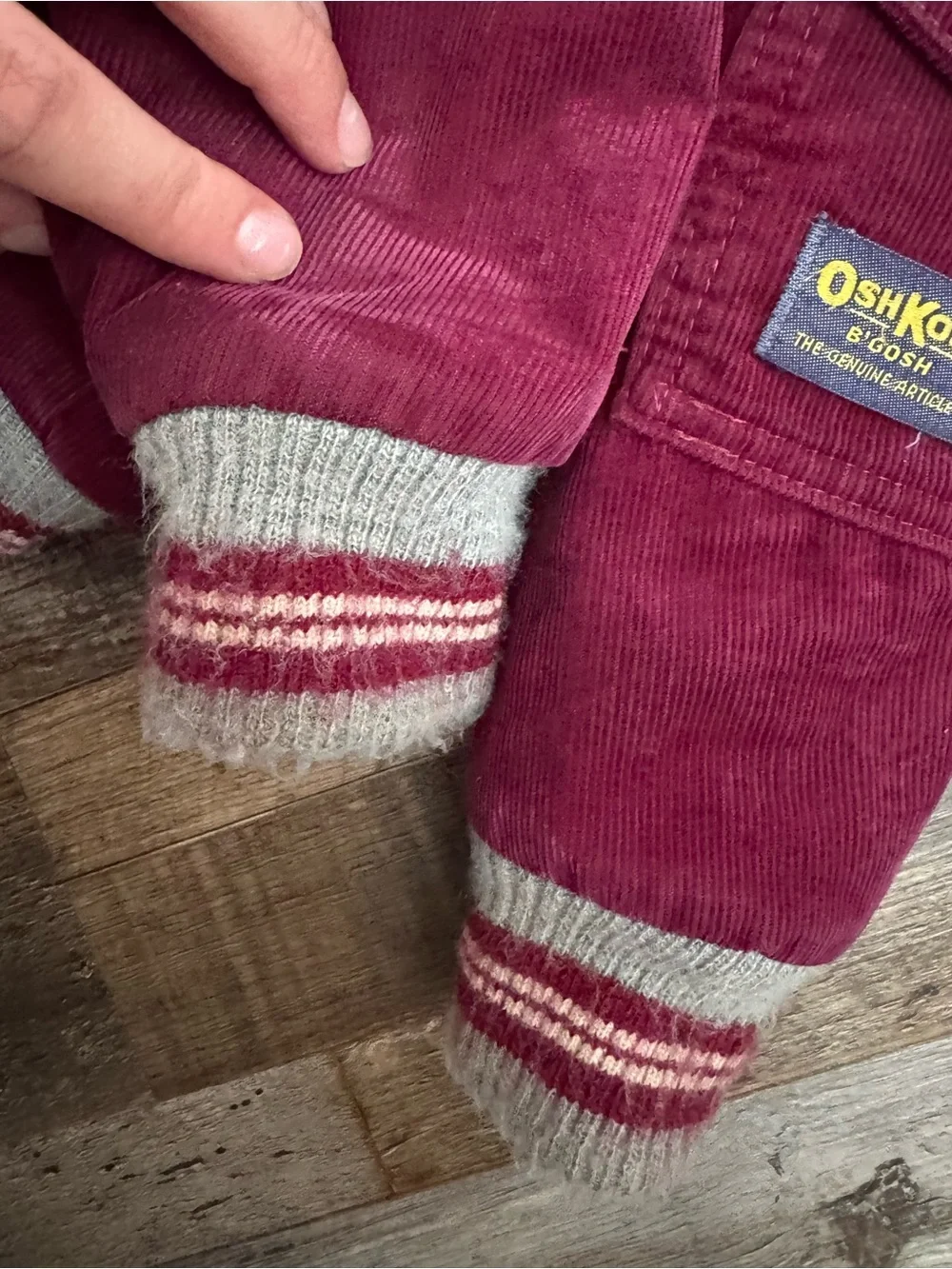 OshKosh Bgosh burgundy corduroy